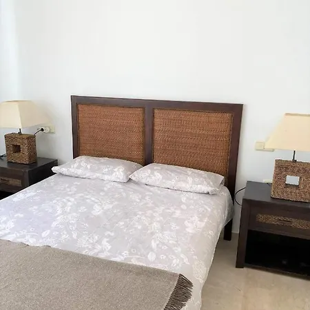 Banana - Eaw Homes Apartment *
